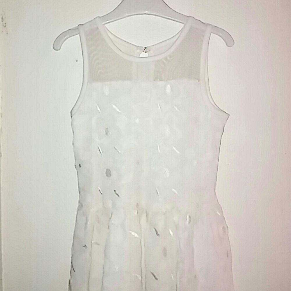 girl's dress Size 8 Color Ivory